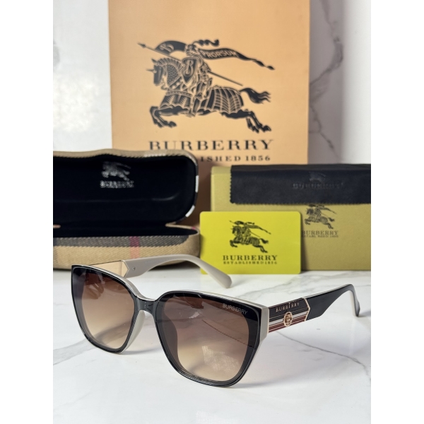 Lentes BURBERRY — Ref. LF-L223-0013 con el packaging mostrado en la fotografía