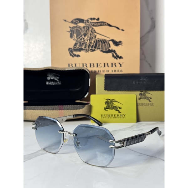 Lentes BURBERRY — Ref. LF-L223-0016 con el packaging mostrado en la fotografía