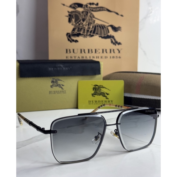 Lentes BURBERRY — Ref. LF-L223-0028 con el packaging mostrado en la fotografía