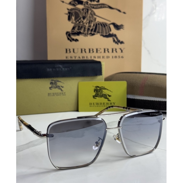 Lentes BURBERRY — Ref. LF-L223-0029 con el packaging mostrado en la fotografía