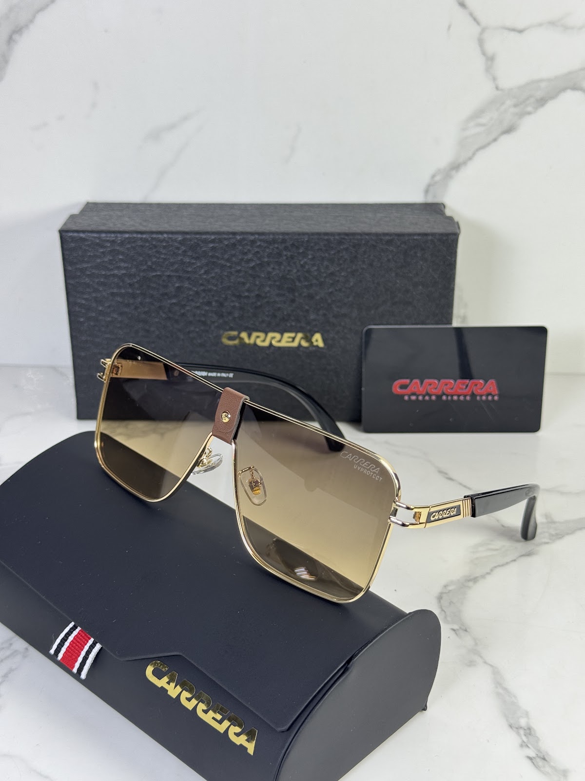Lentes CARRERA — Ref. LF-L232-0012 con el packaging mostrado en la fotografía