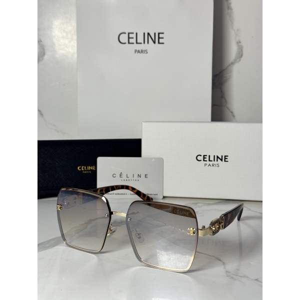 Lentes CELINE — Ref. LF-L222-0038 con el packaging mostrado en la fotografía