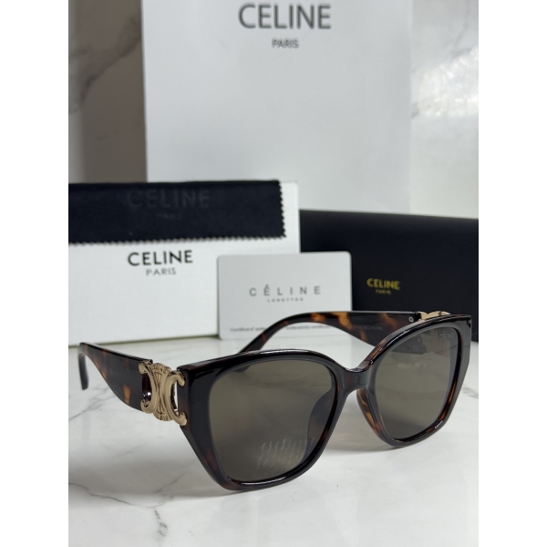 Lentes CELINE — Ref. LF-L222-0050 con el packaging mostrado en la fotografía