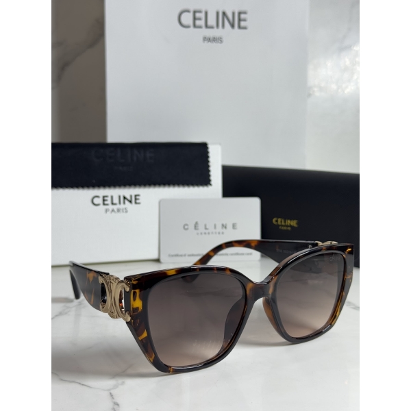 Lentes CELINE — Ref. LF-L222-0054 con el packaging mostrado en la fotografía