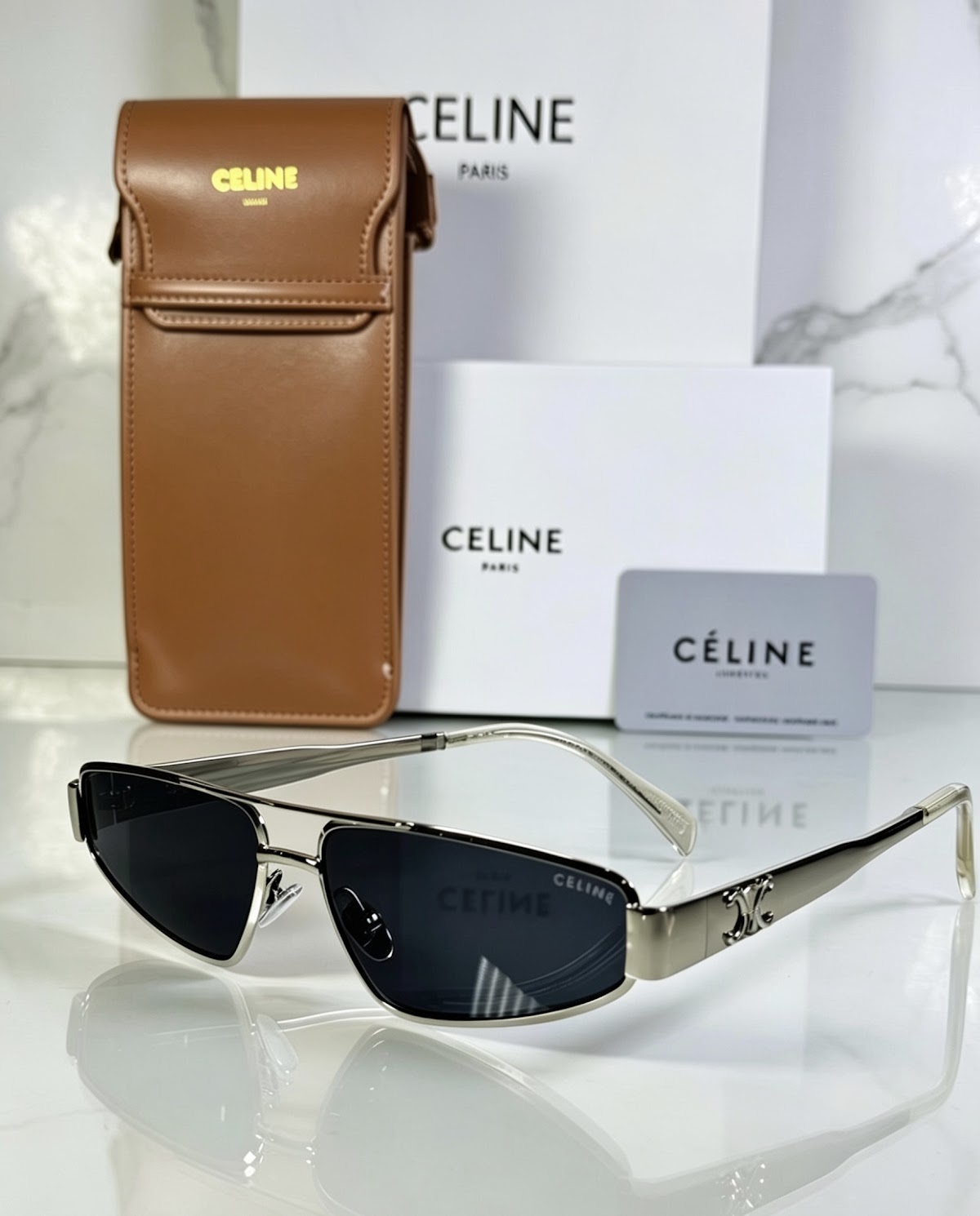 Lentes CELINE — Ref. LF-L222-0061 con el packaging mostrado en la fotografía