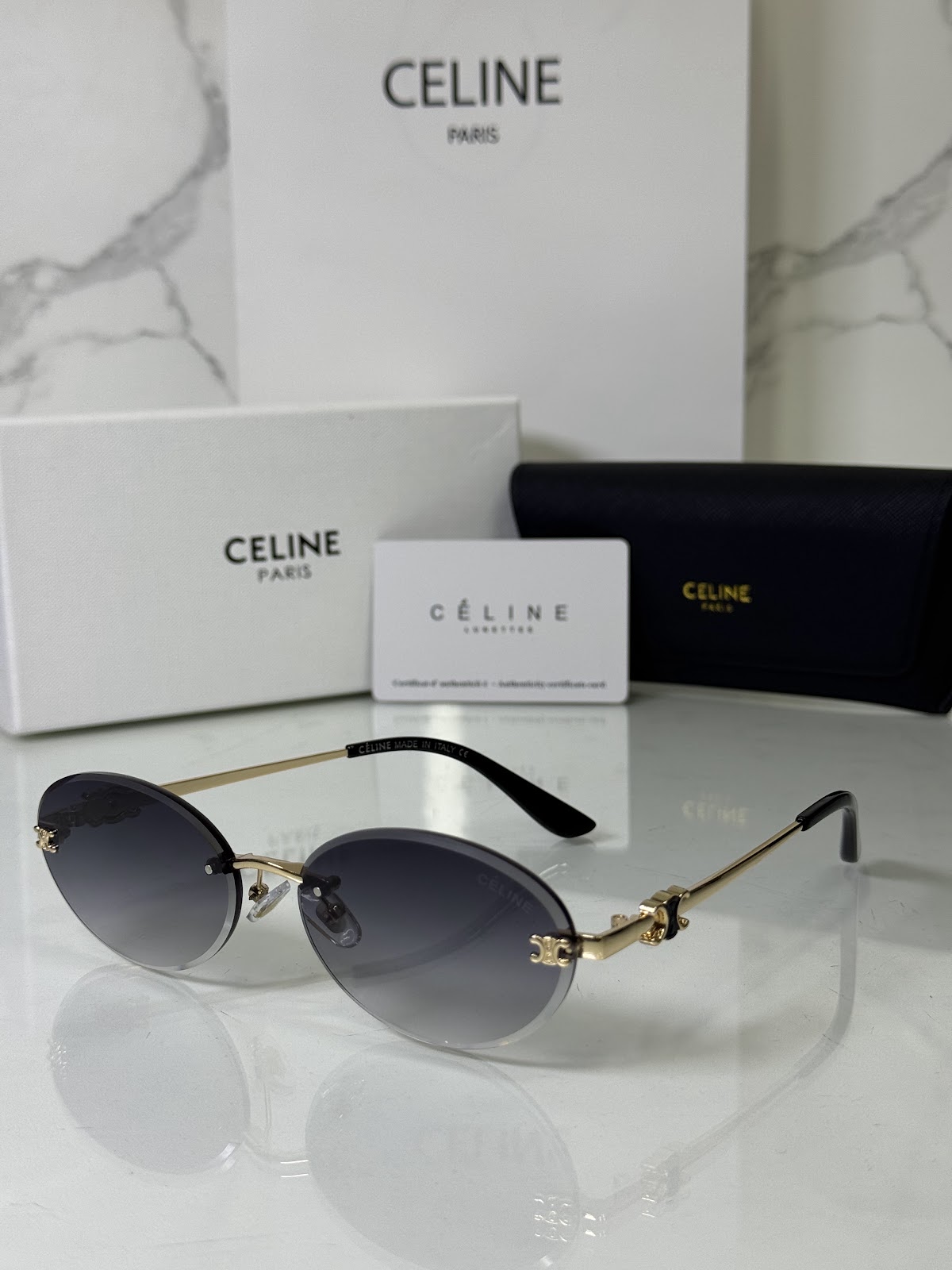 Lentes CELINE — Ref. LF-L222-0068 con el packaging mostrado en la fotografía
