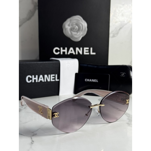 Lentes CHANEL — Ref. LF-L224-0088 con el packaging mostrado en la fotografía