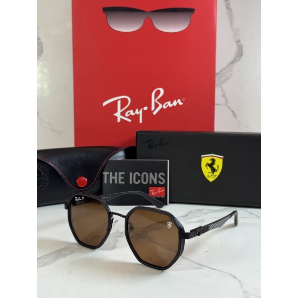 Lentes FERRARI — Ref. LF-L236-0001 con el packaging mostrado en la fotografía