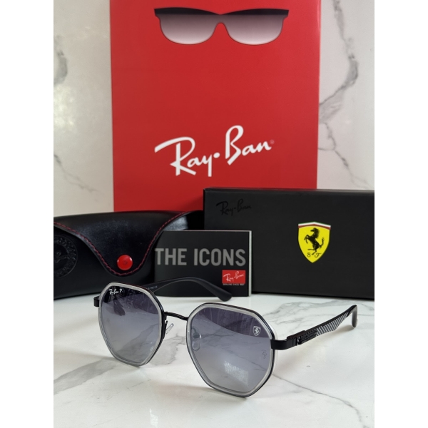 Lentes FERRARI — Ref. LF-L236-0002 con el packaging mostrado en la fotografía