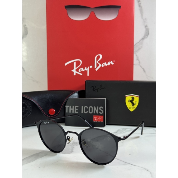 Lentes FERRARI — Ref. LF-L236-0011 con el packaging mostrado en la fotografía
