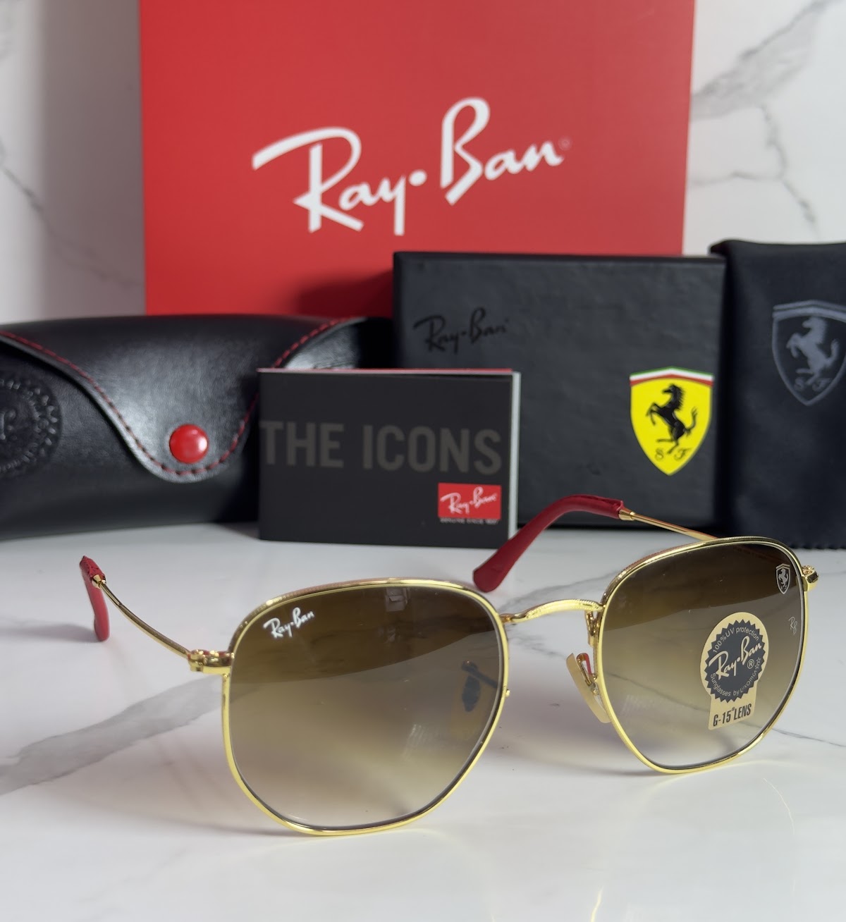Lentes FERRARI — Ref. LF-L236-0073 con el packaging mostrado en la fotografía