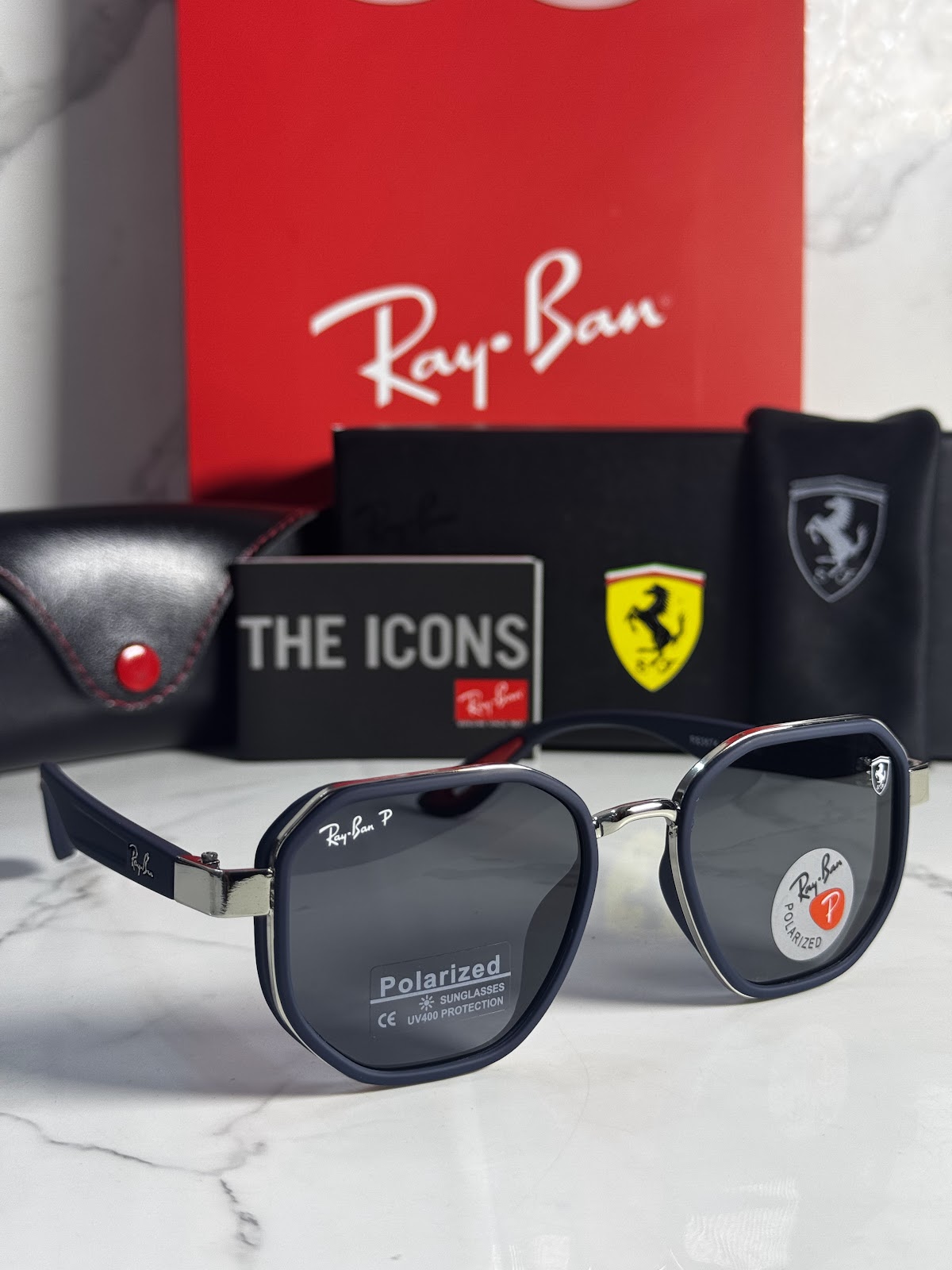 Lentes FERRARI — Ref. LF-L236-0120 con el packaging mostrado en la fotografía