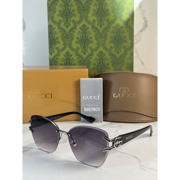 Lentes GUCCI — Ref. LF-L221-0014 con el packaging mostrado en la fotografía
