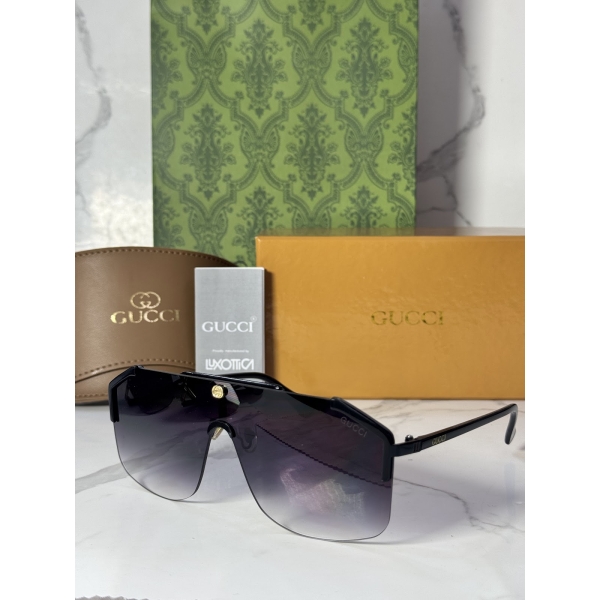 Lentes GUCCI — Ref. LF-L221-0025 con el packaging mostrado en la fotografía