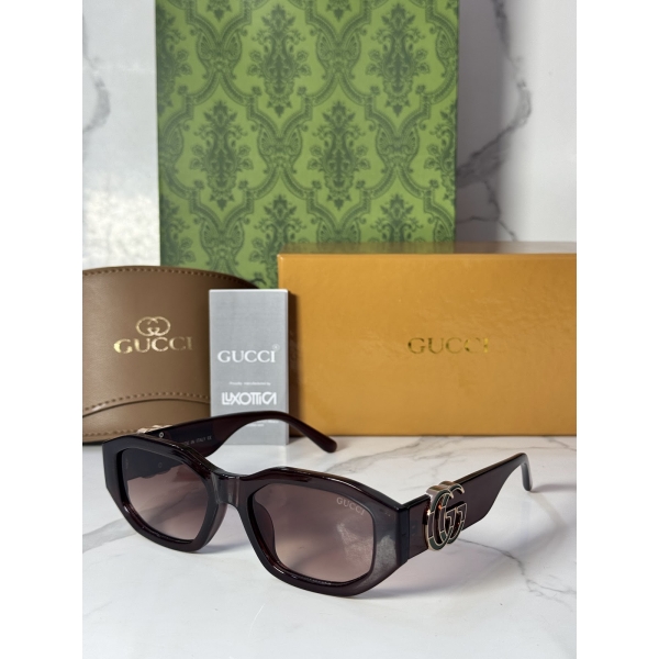 Lentes GUCCI — Ref. LF-L221-0028 con el packaging mostrado en la fotografía