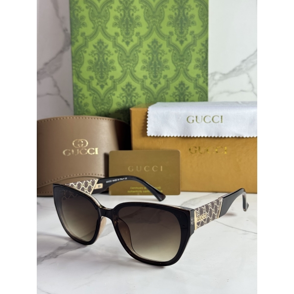 Lentes GUCCI — Ref. LF-L221-0039 con el packaging mostrado en la fotografía