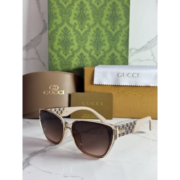 Lentes GUCCI — Ref. LF-L221-0041 con el packaging mostrado en la fotografía