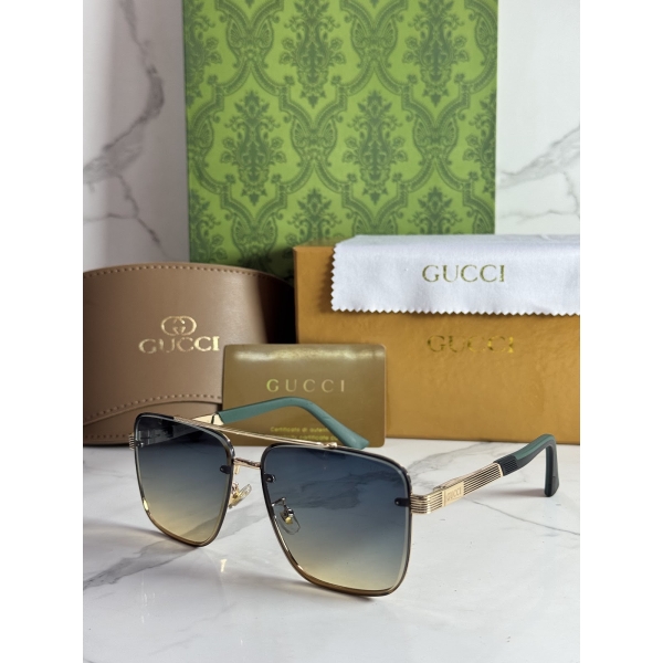 Lentes GUCCI — Ref. LF-L221-0044 con el packaging mostrado en la fotografía