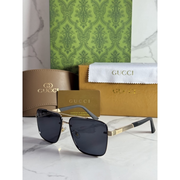 Lentes GUCCI — Ref. LF-L221-0046 con el packaging mostrado en la fotografía