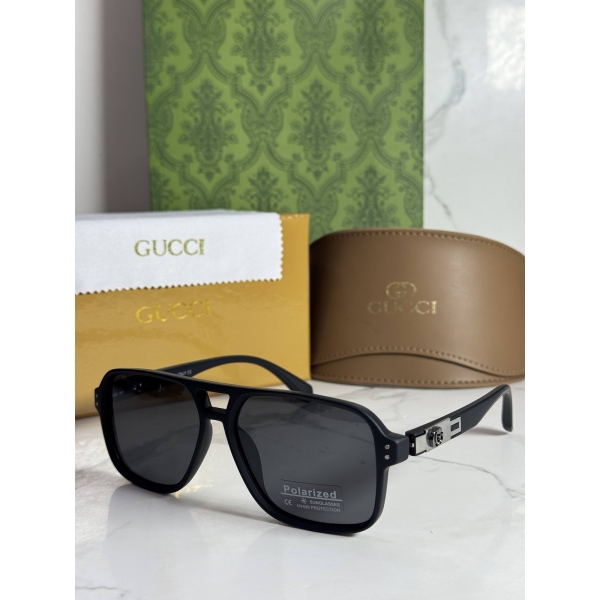 Lentes GUCCI — Ref. LF-L221-0051 con el packaging mostrado en la fotografía