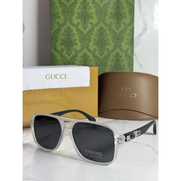 Lentes GUCCI — Ref. LF-L221-0054 con el packaging mostrado en la fotografía