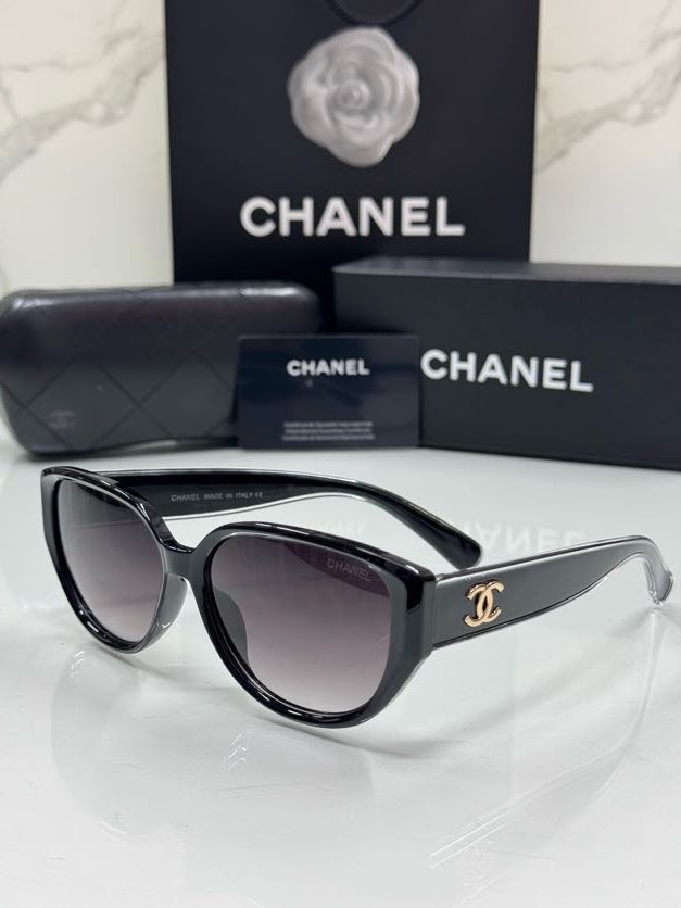Lentes nuevos lanzamientos — Ref. LF-L52-0126 con el packaging mostrado en la fotografía