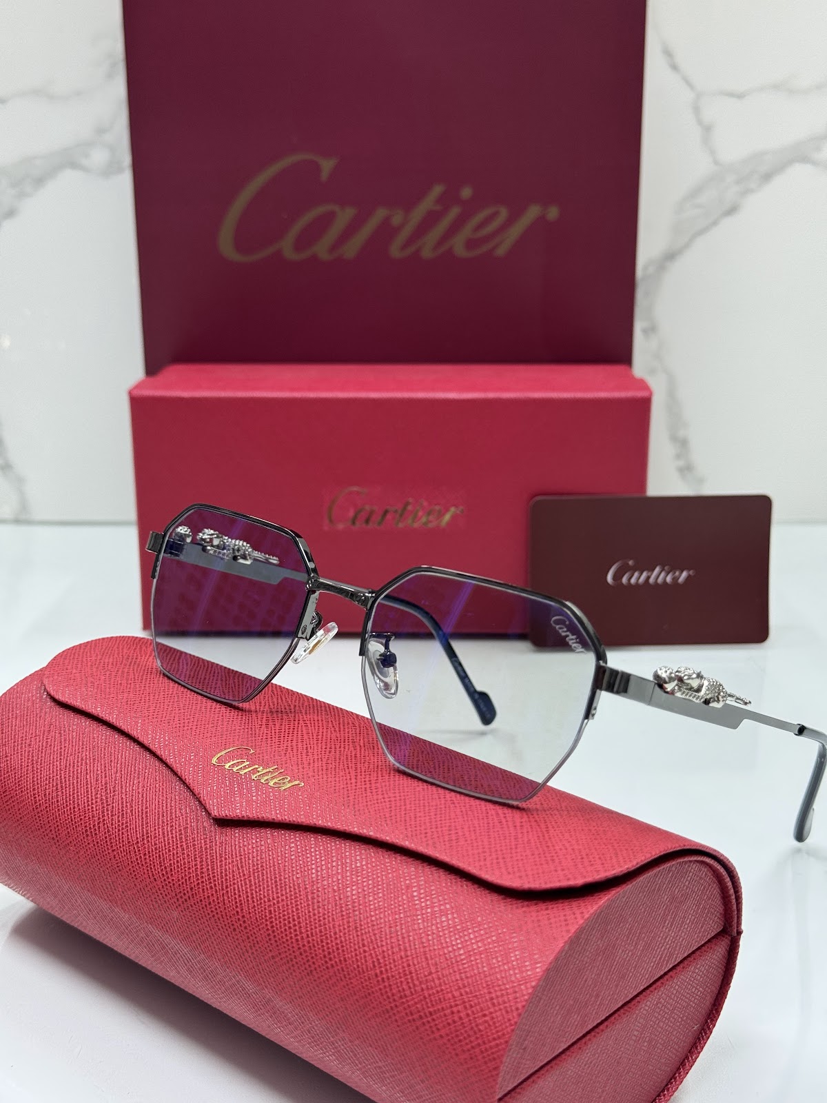Lentes nuevos lanzamientos — Ref. LF-L52-0223 con el packaging mostrado en la fotografía