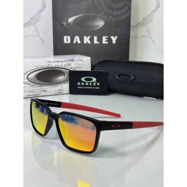 Lentes OAKLEY — Ref. LF-L235-0112 con el packaging mostrado en la fotografía