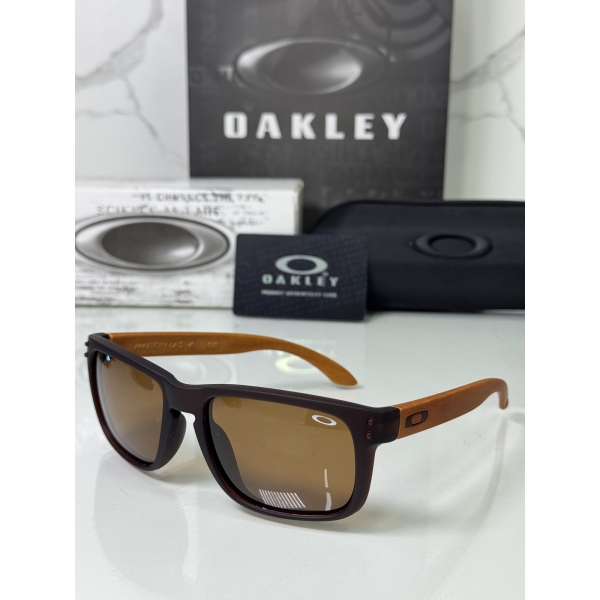 Lentes OAKLEY — Ref. LF-L235-0149 con el packaging mostrado en la fotografía