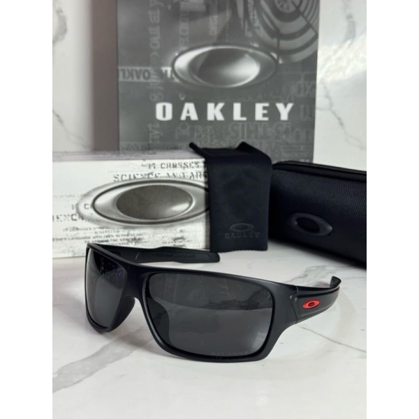 Lentes OAKLEY — Ref. LF-L235-0169 con el packaging mostrado en la fotografía