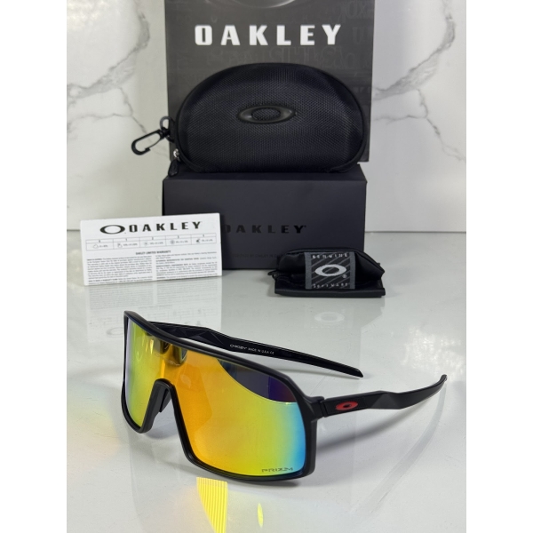 Lentes OAKLEY — Ref. LF-L235-0311 con el packaging mostrado en la fotografía