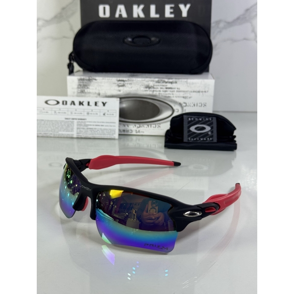 Lentes OAKLEY — Ref. LF-L235-0314 con el packaging mostrado en la fotografía