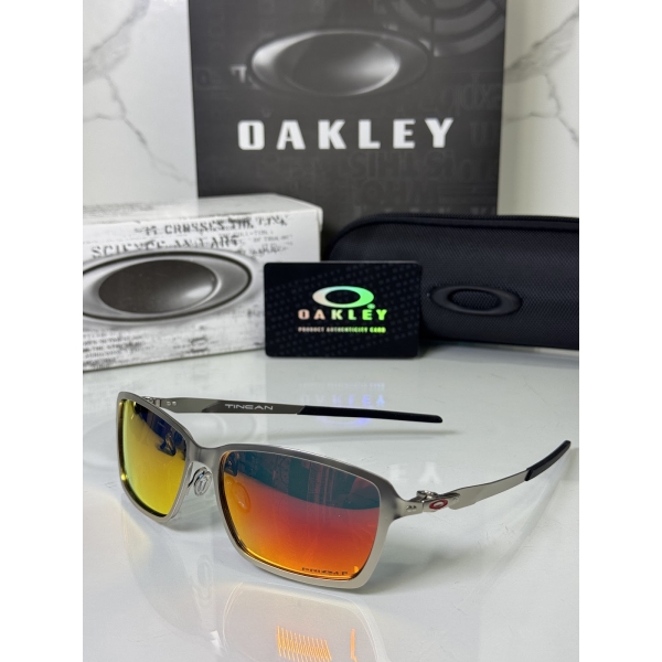 Lentes OAKLEY — Ref. LF-L235-0336 con el packaging mostrado en la fotografía
