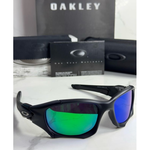 Lentes OAKLEY — Ref. LF-L235-0431 con el packaging mostrado en la fotografía
