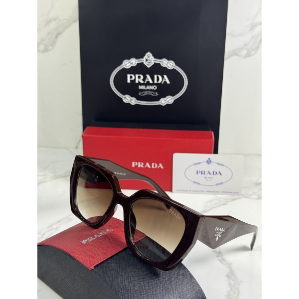 Lentes PRADA — Ref. LF-L227-0016 con el packaging mostrado en la fotografía