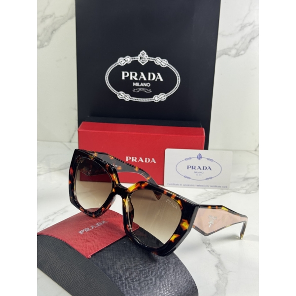 Lentes PRADA — Ref. LF-L227-0019 con el packaging mostrado en la fotografía