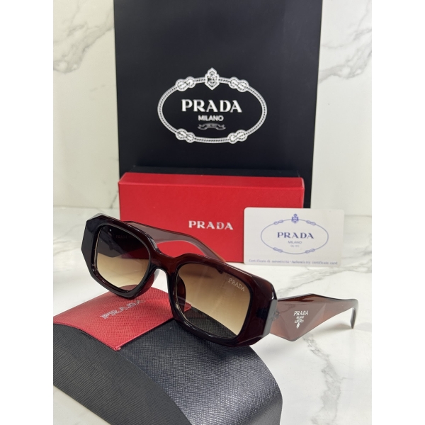 Lentes PRADA — Ref. LF-L227-0023 con el packaging mostrado en la fotografía