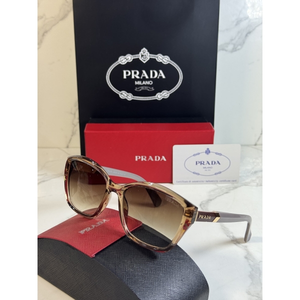 Lentes PRADA — Ref. LF-L227-0028 con el packaging mostrado en la fotografía
