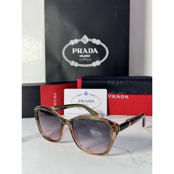 Lentes PRADA — Ref. LF-L227-0059 con el packaging mostrado en la fotografía