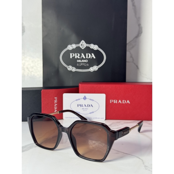 Lentes PRADA — Ref. LF-L227-0071 con el packaging mostrado en la fotografía
