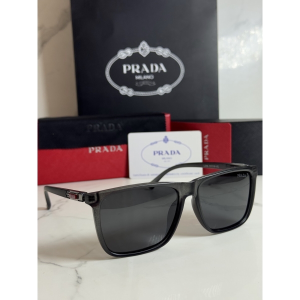 Lentes PRADA — Ref. LF-L227-0107 con el packaging mostrado en la fotografía