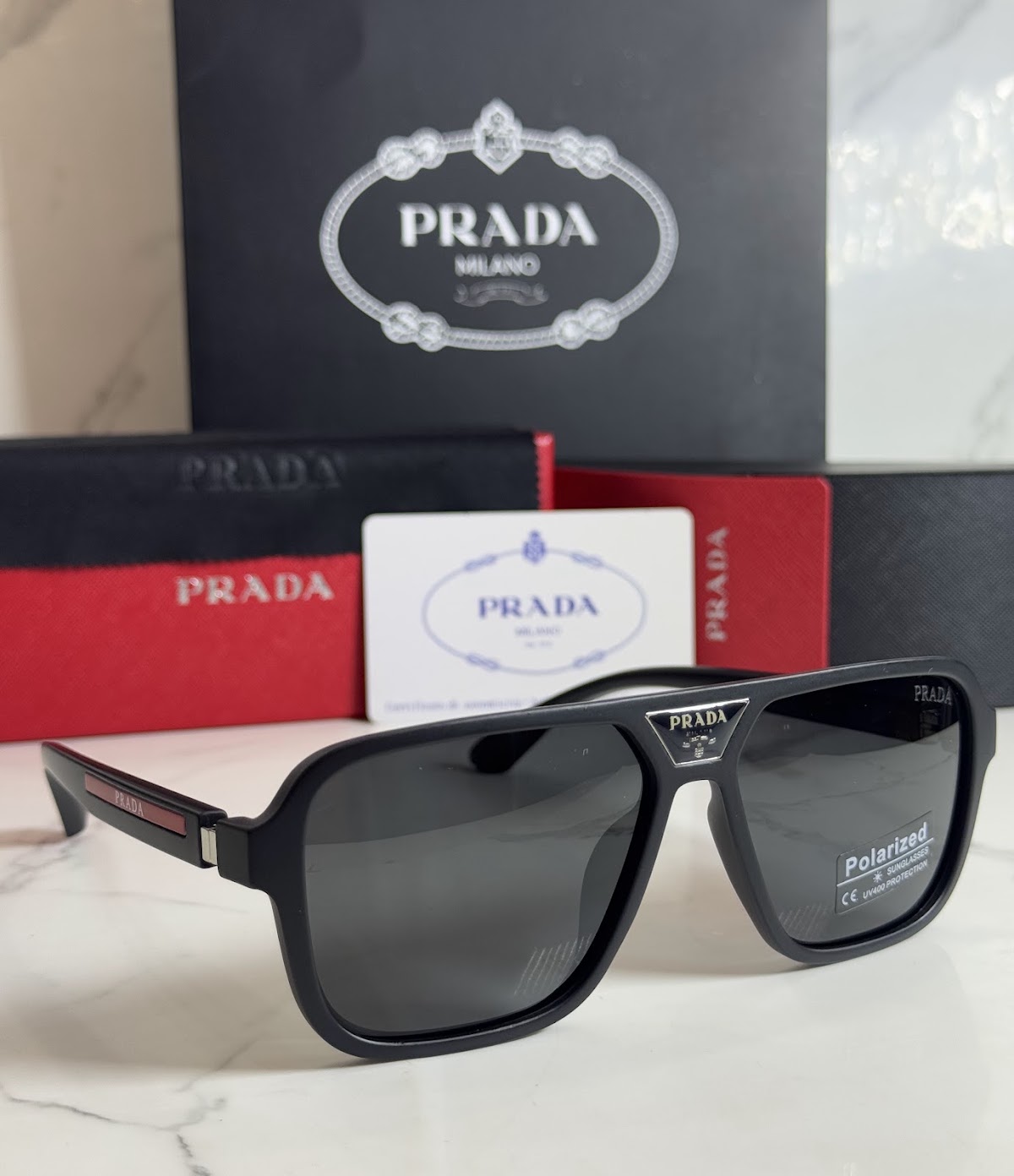 Lentes PRADA — Ref. LF-L227-0123 con el packaging mostrado en la fotografía