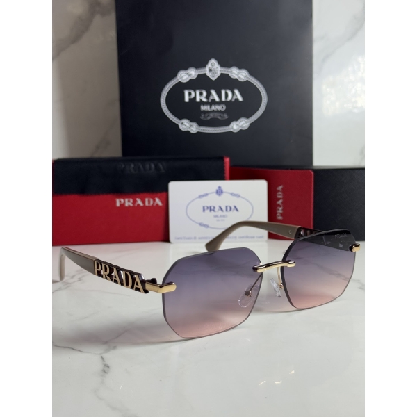 Lentes PRADA — Ref. LF-L227-0126 con el packaging mostrado en la fotografía