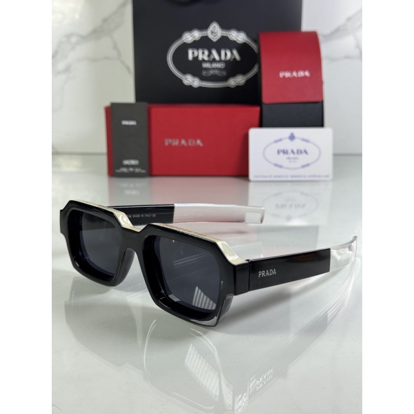 Lentes PRADA — Ref. LF-L227-0136 con el packaging mostrado en la fotografía