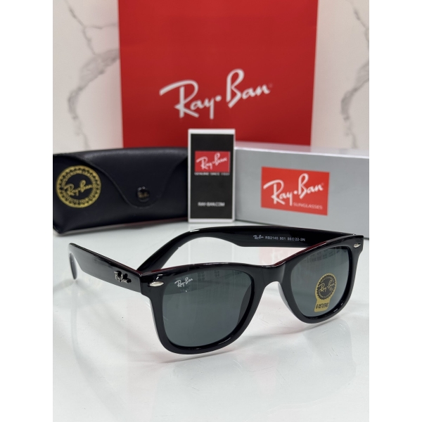 Lentes RAY-BAN — Ref. LF-L217-0050 con el packaging mostrado en la fotografía