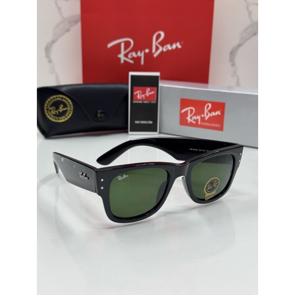 Lentes RAY-BAN — Ref. LF-L217-0053 con el packaging mostrado en la fotografía