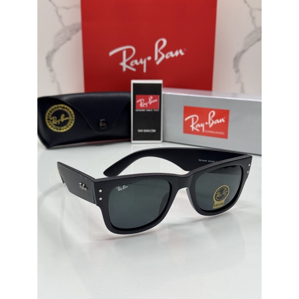 Lentes RAY-BAN — Ref. LF-L217-0056 con el packaging mostrado en la fotografía