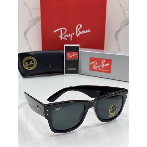 Lentes RAY-BAN — Ref. LF-L217-0058 con el packaging mostrado en la fotografía