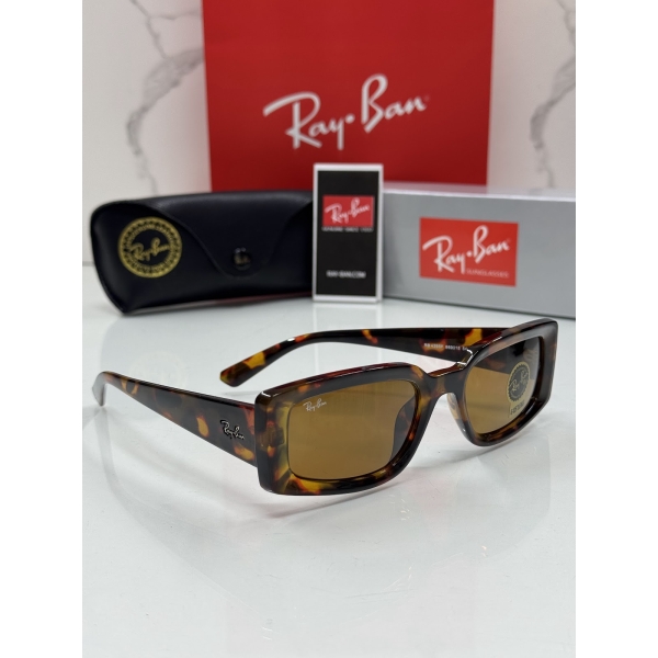 Lentes RAY-BAN — Ref. LF-L217-0064 con el packaging mostrado en la fotografía