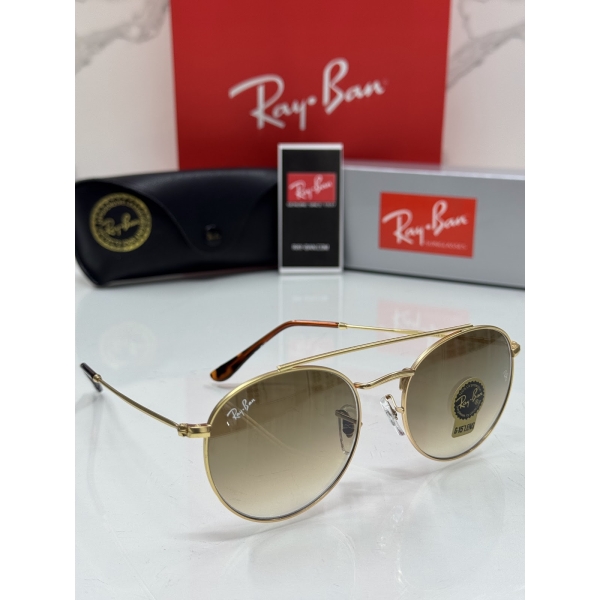 Lentes RAY-BAN — Ref. LF-L217-0088 con el packaging mostrado en la fotografía